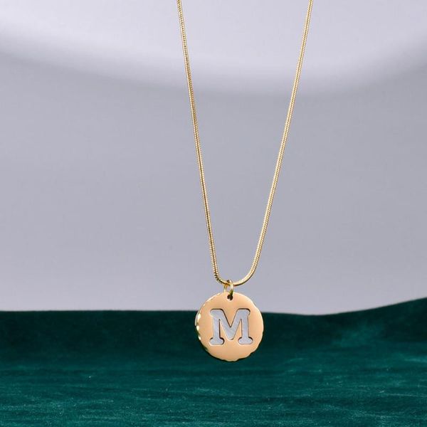 

pendant necklaces stainless steel gold english letter m necklace women round disc tag jewelry gift for him, Silver