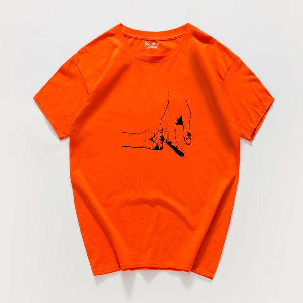 

2018 t shirt homme fashion hand in hand design short sleeve casual t shirt men 100 cotton big size men t shirt cool tee