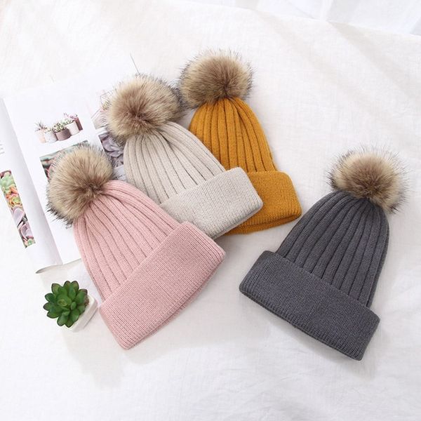 

родитель-ребенок caps помпоном теплый мех енота bobble beanie мамы шапки хлопка малышей вязаные мама младенца шлема зимы 7 цветов, Blue;gray