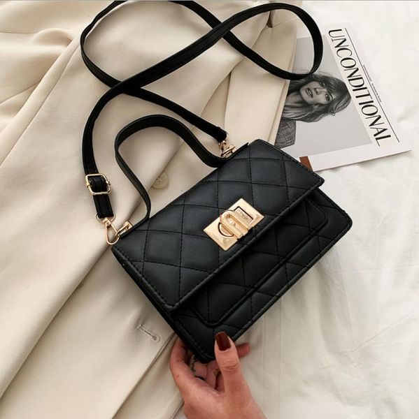

2020 women shoulder bags fashion handbags good quality crossbody bag chain small round bag-shelala