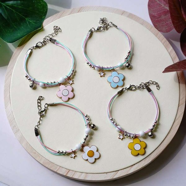 

korean style flower bracelet sweet ins wild student female jewelry, Golden;silver