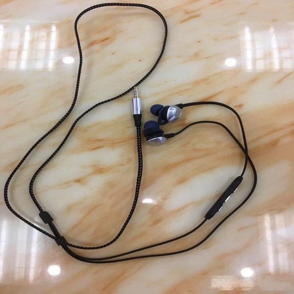 

stereo earbuds 3.5mm in-ear headphones headset earphone microphone for samsung s9 s8 plus note8 note9 with retail packaging box