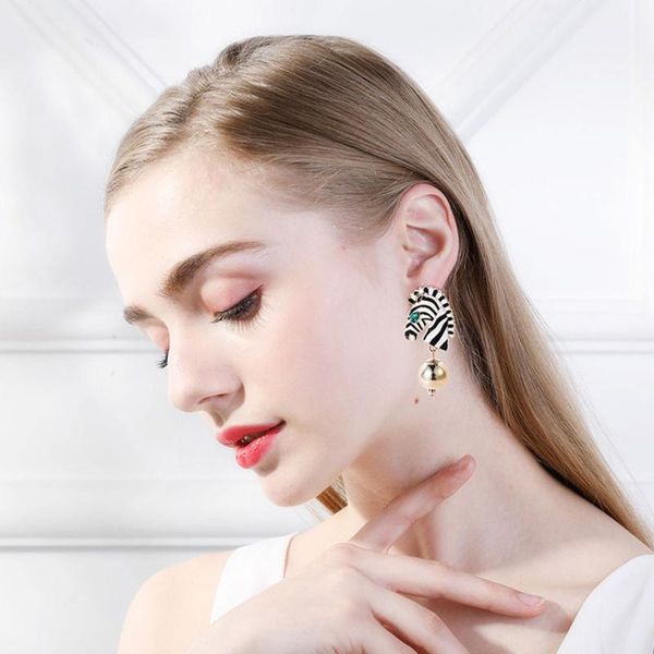 

stud earrings fashion exaggerated style horse boho water geometric jewelry wedding party accessories gift for women, Golden;silver