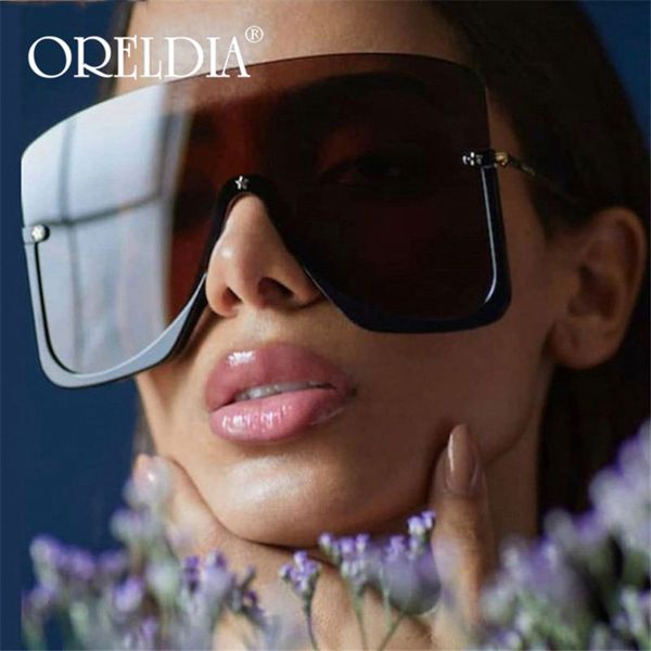 

2020 oversized sunglasses women vintage sun glasses rimless eyewear fashion week models glasses shades oculos, White;black