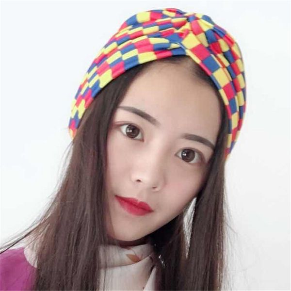 

женщины hat весна multicolor плед тюрбан earmuffs cap criss cross женская мода hat новизна street style, Blue;gray