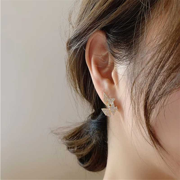 

2020 new korean earrings ab models full zircon three-dimensional silver color needle butterfly female temperament earrings, Golden;silver