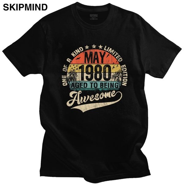 

классический vintage май 1980 сорокового дня рождения tshirt мужчина с коротким рукавом 40 years old поздравительного party summer тенниска