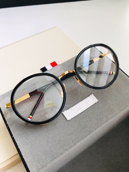 

new s813 luxury germany glasses fashion men women designer round retro style titanium full frame come with case 813, White;black