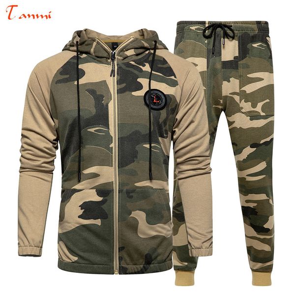 

running sets men's autumn hooded camouflage suit 75% polyester outdoor european size sports stitching sport set, Black;blue