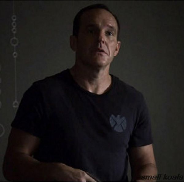 

2016 new agents of shield short sleeve t shirt summer clothes captain america women men reflective logo tee marvl