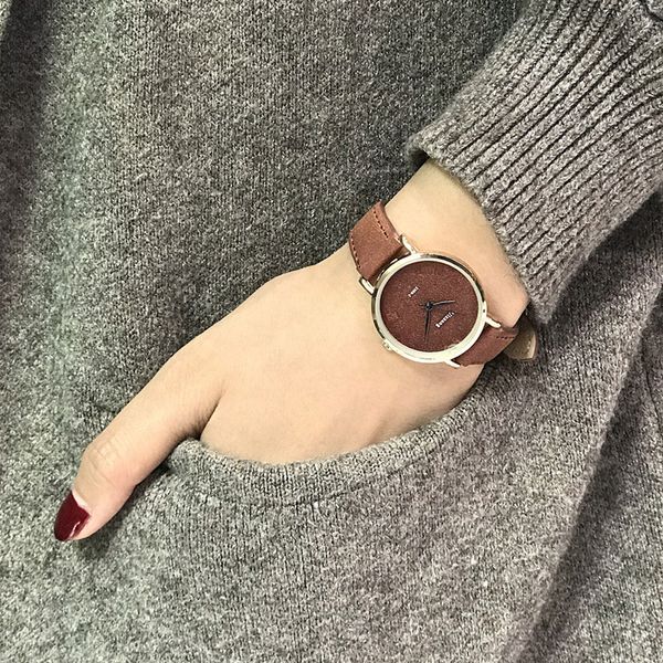

fashion casual ladies quartz wrist watch brown simple retro women watches ulzzang female vintage leather clock, Slivery;brown