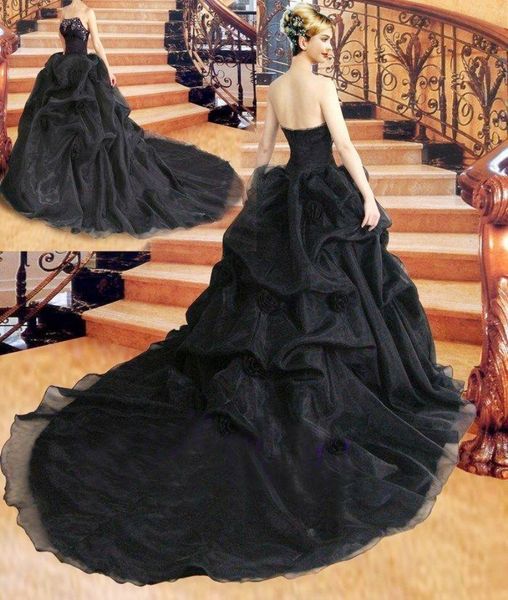 

gothic vintage black wedding dresses with hand made flowers 2021 ruched strapless applqiues embroidery long train bridal gowns plus size, White