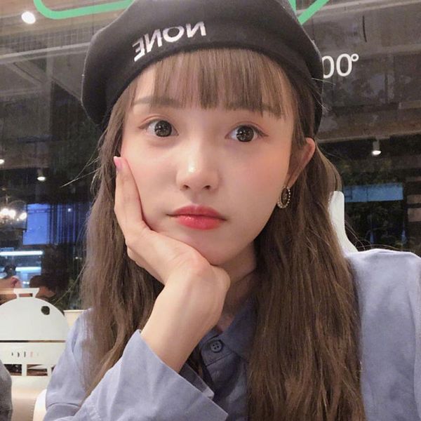

hat female autumn and winter embroidery letter beret sweet and cute warm outdoor painter hat, Blue;gray