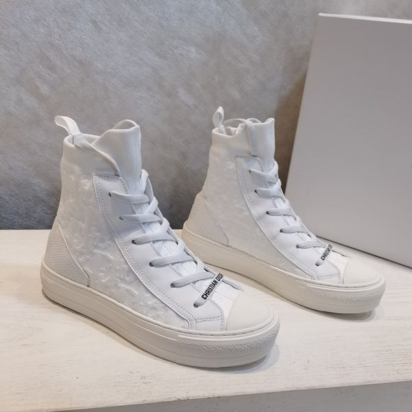 

2020 new high canvas casual shoes flower pattern upper with two-color replacement laces, Black