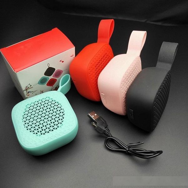 

wireless bluetooth speaker mini portable outdoor small stereo anti-drop handssilicone bluetooth speaker built-in w1 mic speaker