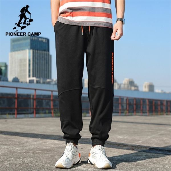 

pioneer camp 2020 spring autumn joggers men 100% cotton causal loose fashion printed men's pants aze026040, Black