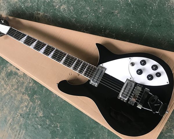 Высокое качество Черный корпус 6 строк электрический бас гитара с белой накладкой, Chrome Аппаратные средства, обеспечить индивидуальное обслуживание