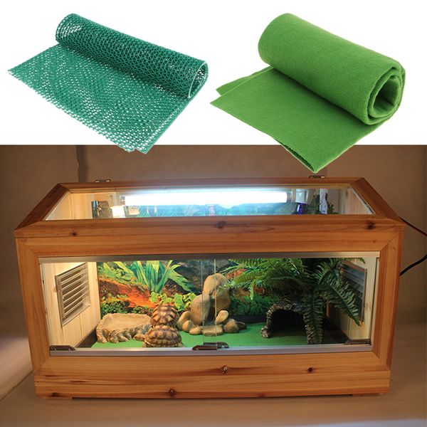 

2 pcs reptile carpet fiber pet mat terrarium liner cage mat green pad, size 60 x 40cm