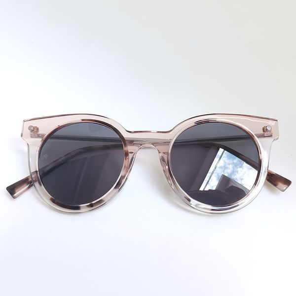 

2020 round pink acetate lamination with tortoise acetate + cr39 sun glasses lens woman, White;black