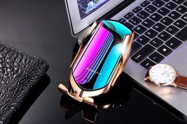 

r1 r2 wireless car charger intelligent wireless car fast charger mount car charger holder for iphone xs max xr x 8 8plus samsung s10 s9 s8