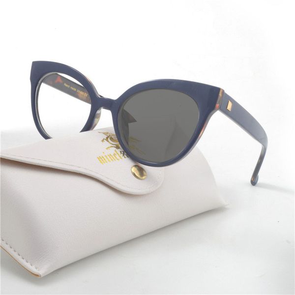 

new cat pchromic reading glasses women's brand progressive multi-focus reading glasses uv400 fashion cat nx, White;black