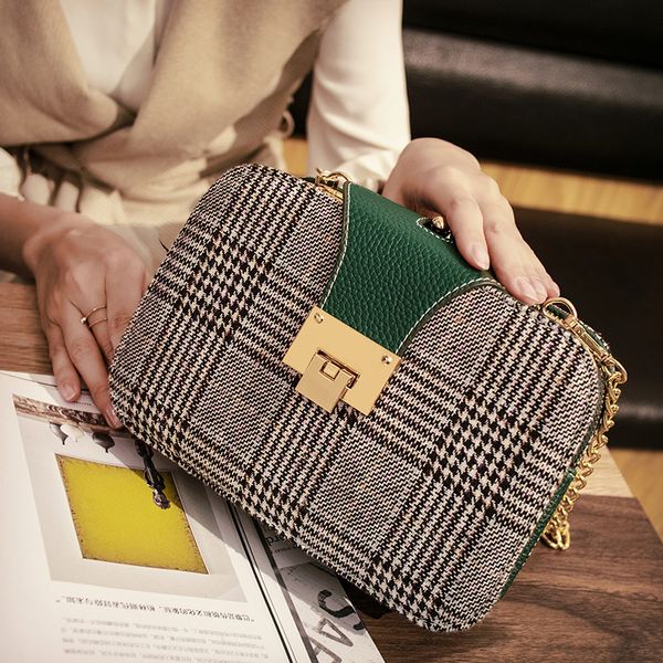 

2020 new style women's bag casual shoulder pattern cross-square sling bag chain
