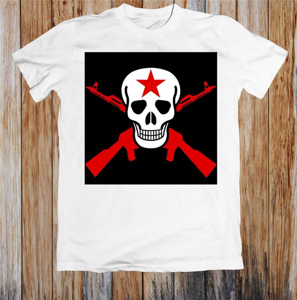 

skull and crossed guns t-shirt confortable tee shirt