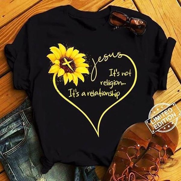 

sunflower heart jesus its not religion its a relationship t-shirt