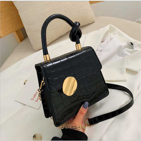 

crossbody wild female bag new 2020 korean version of the tide handbag female bag chain shoulder