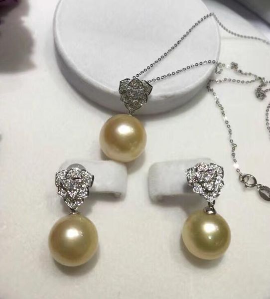 

10mm south sea pearl necklace pendant earring set, Silver