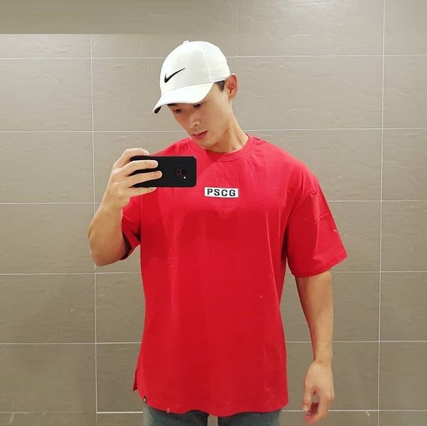 

muscular male summer short-sleeved men's sports t-shirt cotton breathable fitness clothes bodybuilding loose casual running, Black;blue