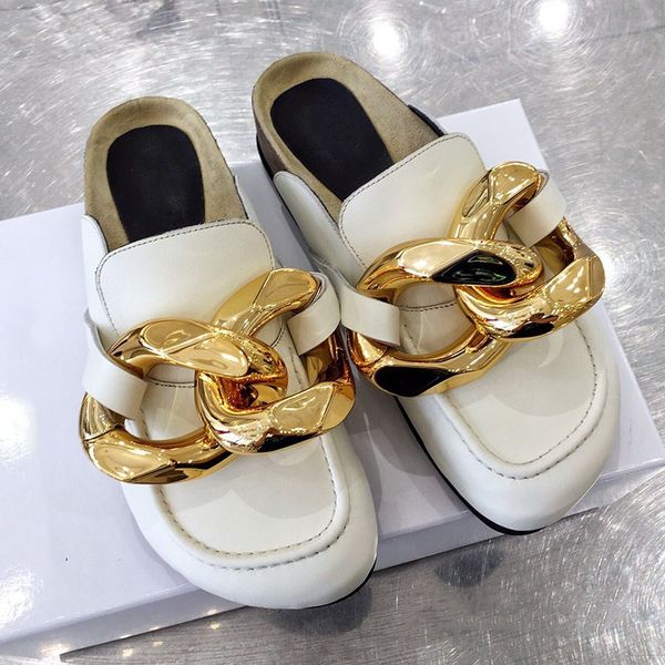 

fashion metal chain decoration square head ladies flat slippers black and white ins wind slippers autumn ladies flat slippers