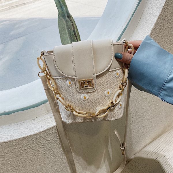 

summer daisy small bag female 2020 new korean version of messenger bag chain fashion bucket western style package