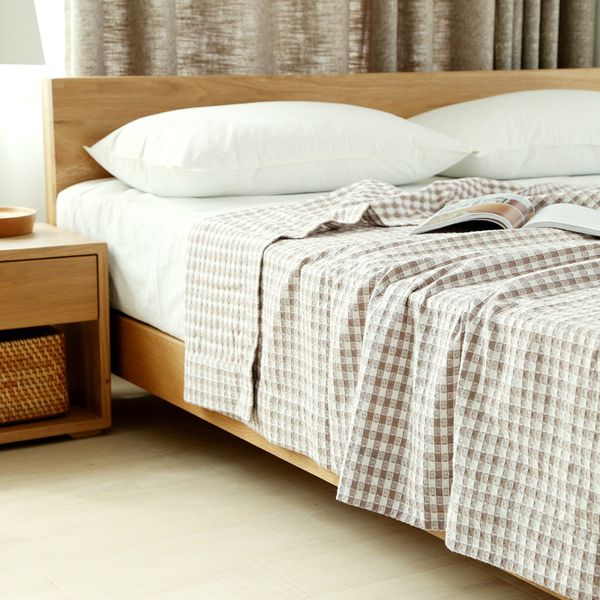 

blankets brand throw blanket travel portable home use summer rectangle plaid export level for beds cotton grey pink