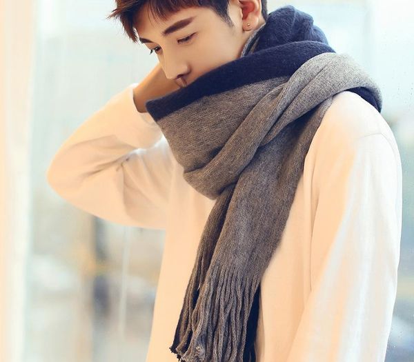 

2020 winter new men's color matching versatile scarf men's knitted wool tassel long warm and cold scarf a81, Blue;gray