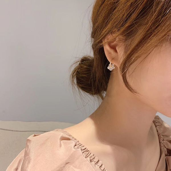 

korean fashion cubic zirconia flower drop earrings for women gold color small earrings luxury shiny female jewelry 2020, Silver
