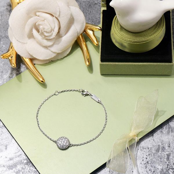 

2019 New New Fashion Cubic Zircon Round Bracelet for Woman Designer Fashion Brand Designer Jewelry for Women with Box Free Shipping
