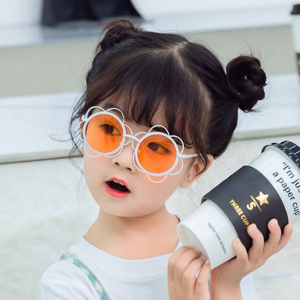 

sunglasses for children in spring and summer, White;black