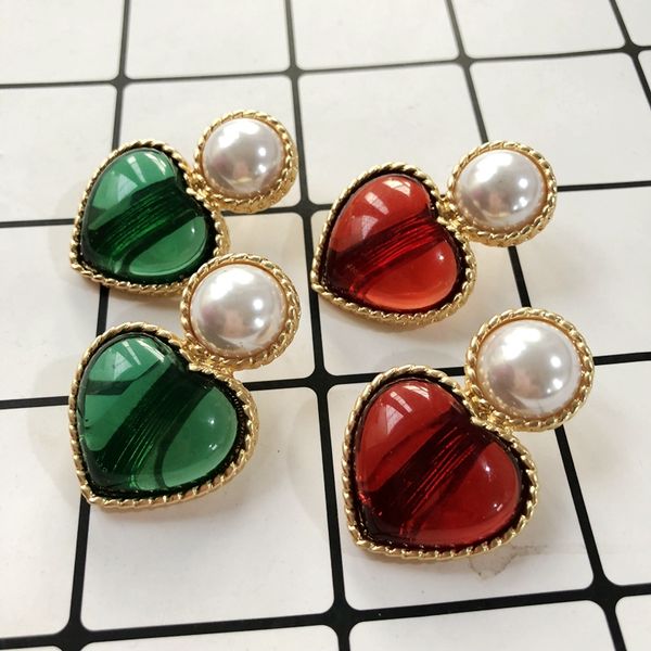 

sweet heart pearl earring stud, Golden;silver