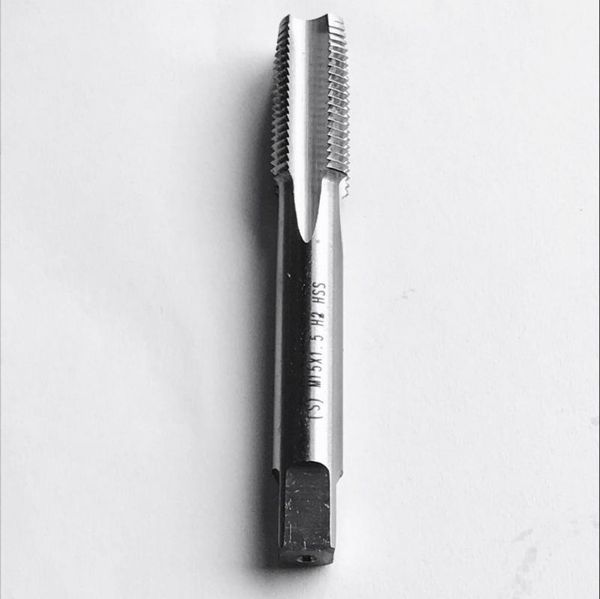 

of 1pc hss6542 made metric left hand m15*0.75/1.0/1.25/1.5/2.0 lm machine tap for steel iron aluminum threading