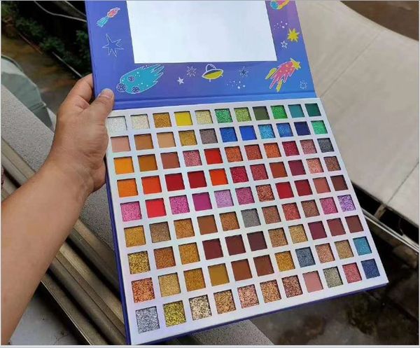 

оптовая макияж европейский и американский цвет макияж большая тарелка жемчужно-застекленные матовые единорог глаз начинающий тень