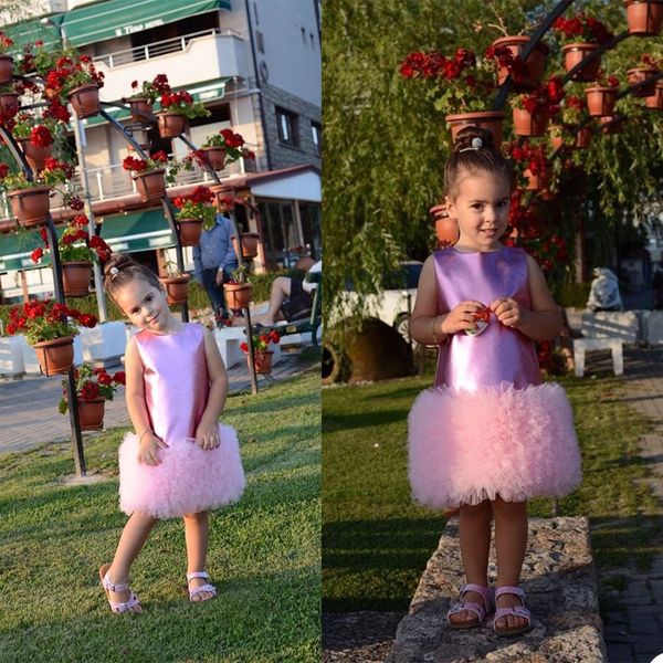 Custom Made joelho Flor Meninas Vestidos Tiered Ruffle mangas Meninas Lovely Partido Pageant Vestidos Crianças vestido da celebridade