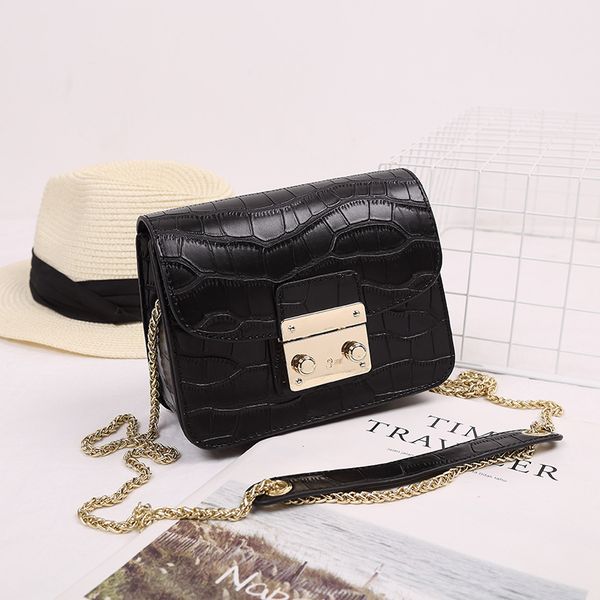 

women's bag 2020 spring and summer new style crocodile pattern bag flow shoulder with chain