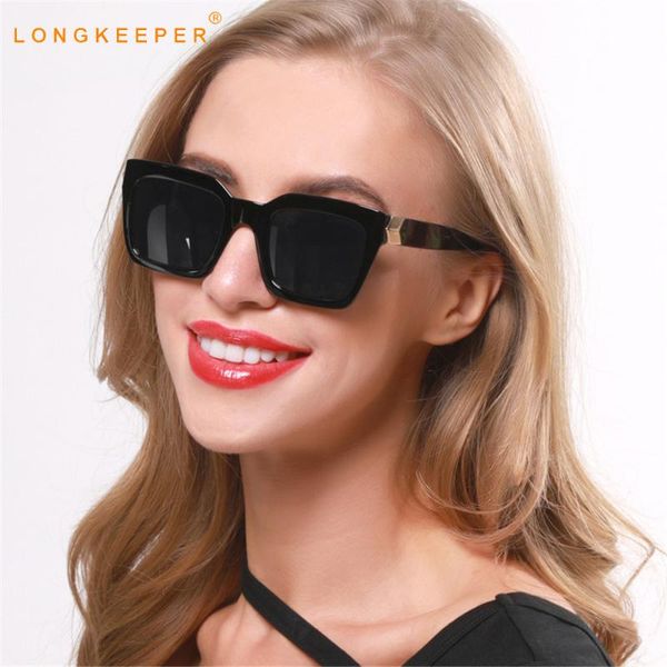 

vintage square sunglasses men women 2020 fashion trendy sun glasses female male black eyewear uv400 feminino, White;black