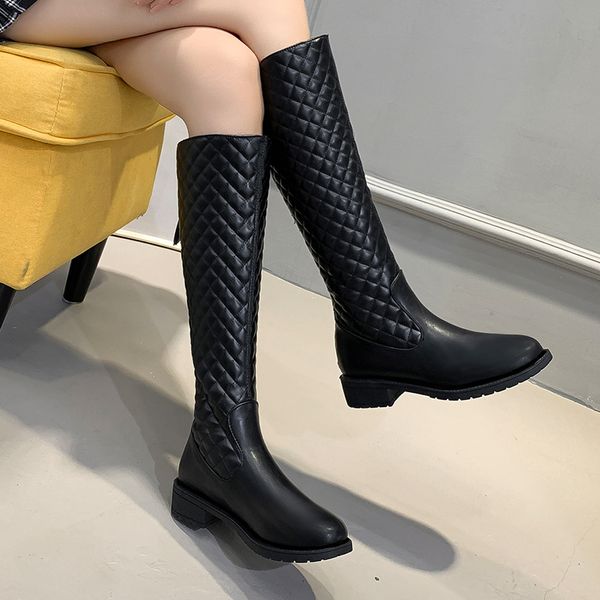 

women's knight boot western over-the-knee riding boots winter long tube leather high boot 2020 lady retro low heel pointed shoes, Black