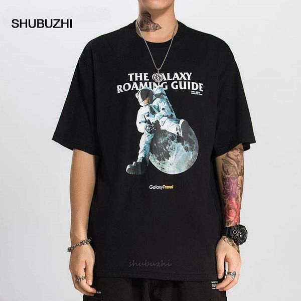 

gonthwid astronaut moon print t-shirts harajuku casual short sleeve tees hip hop streetwear men fashion summer
