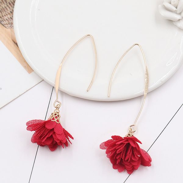 

winter new european and american fashion long fabric flower earrings modern women fashion jewelry wedding banquet gifts, Silver