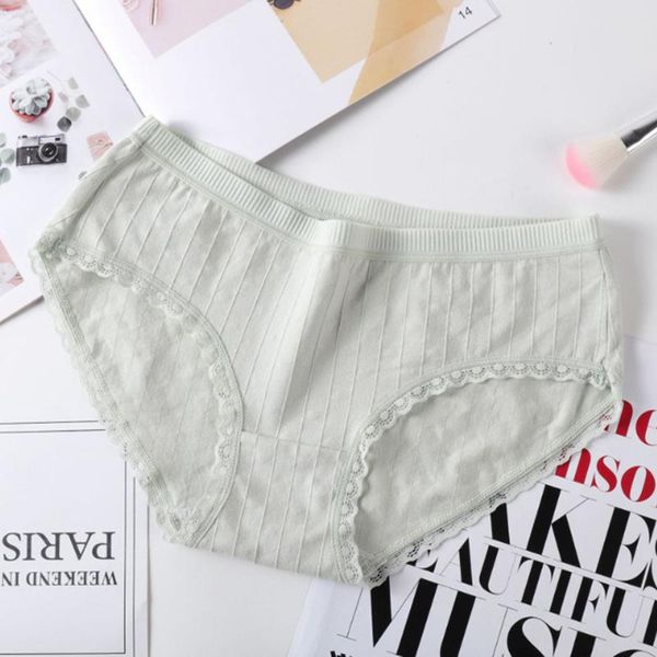 

summer new style cotton ladies underwear women's breathable mid-waist seamless lace comfortable briefs, Black;pink