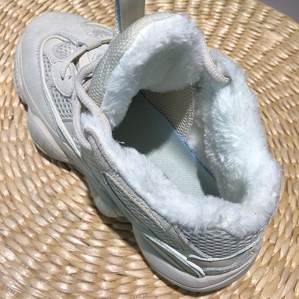

new stone soft brushed kanye desert rat 500 men women running shoes velvet lining stylist bone white salt super moon fur sport sneakers