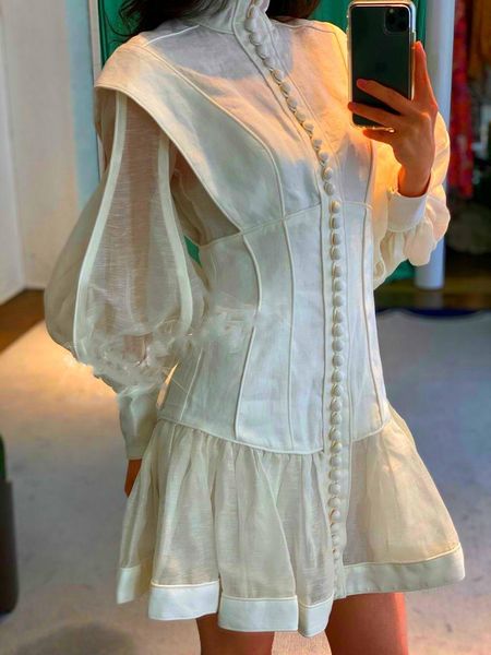 

australian autumn dress with white stand collar, lantern with long sleeves, waist and body, compared with the retro skirt of heavy industry, Black;pink